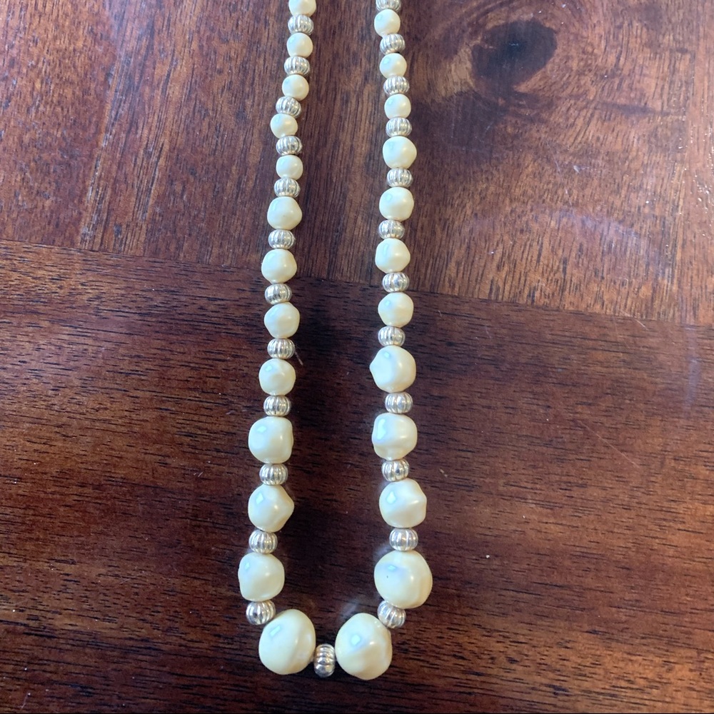 Womens necklace